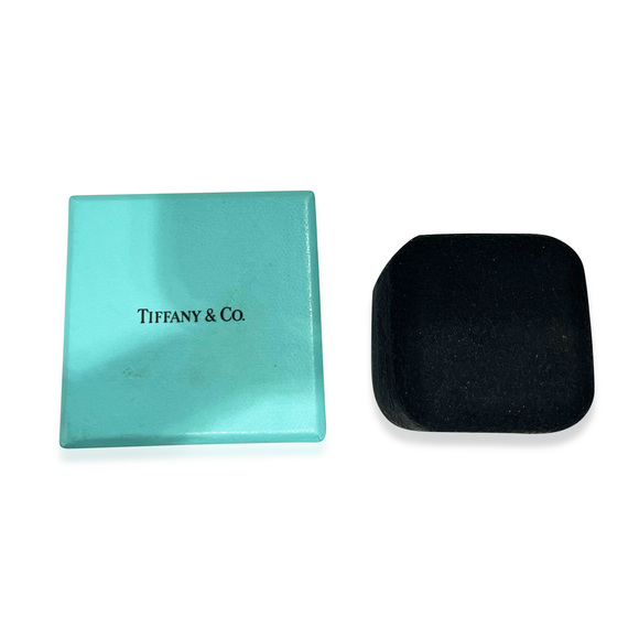 Tiffany & Co. Channel Set 11 Diamond Wedding Band in Platinum 0.33 CTW - Picture 5 of 5